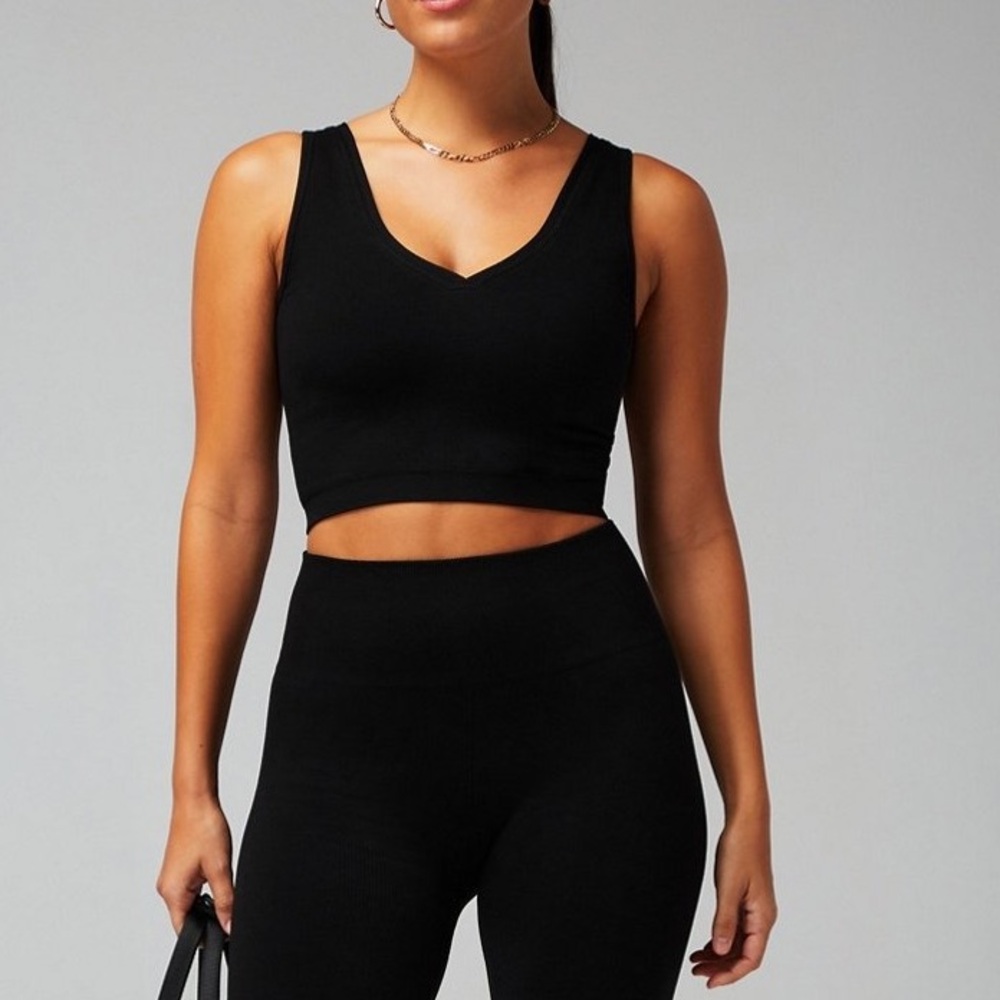FABLETICS Women's Cloud Seamless V-Neck Crop Tank - Picture 3 of 16